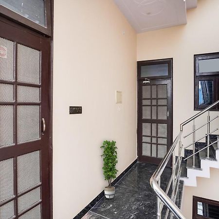 Hotel O Ayurma Inn Chinhat Buitenkant foto