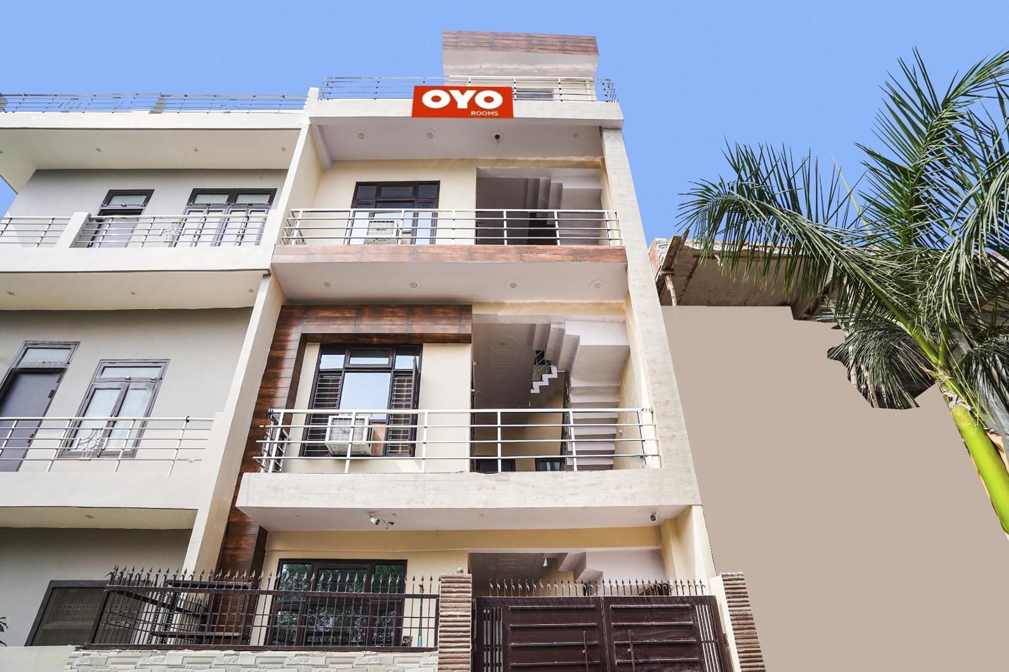 Hotel O Ayurma Inn Chinhat Buitenkant foto